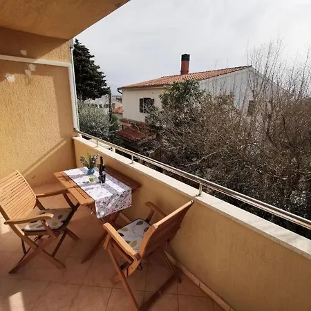 Apartamento With Parking Space Premantura, Medulin - 25478